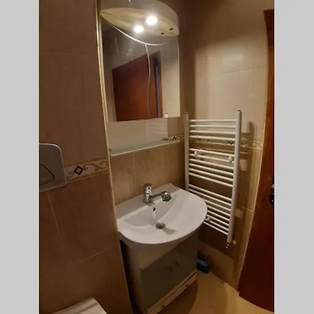 With Two Rooms, Close To Business Park Mladost 4,sofia アパート