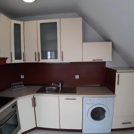 With Two Rooms, Close To Business Park Mladost 4,sofia Apartment *